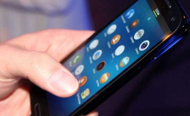 Русия ще разработва свой конкурент на iOS и Android