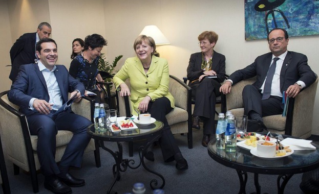 Меркел и Оланд разговаряха с Ципрас