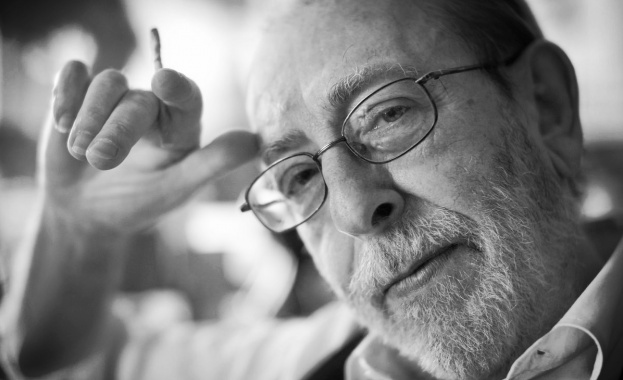 САЩ владеят всички океани в света, но нямат капацитет да окупират Евразия