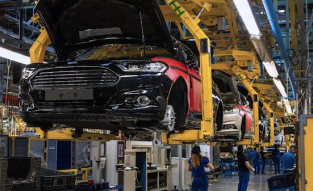 Ford стартира производството на новите S-MAX, Galaxy и Mondeo Vignale в Испания