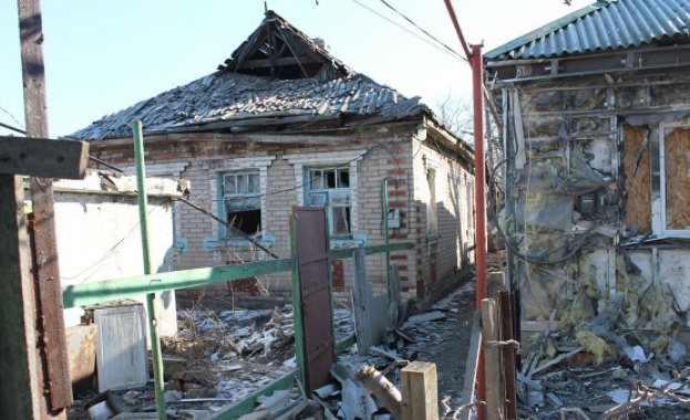 Украинската армия обстрелва Горловка, сред загиналите е и дете