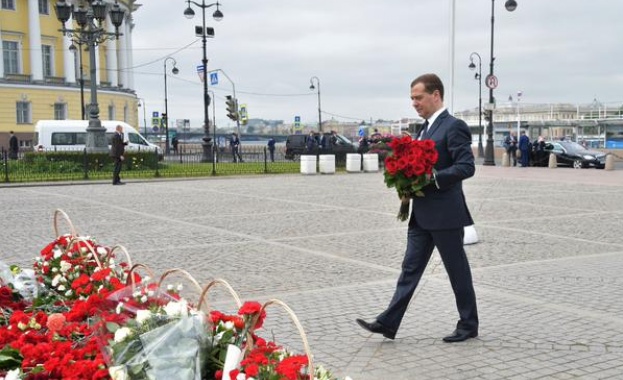 Санкт Петербург отбелязва Ден на града