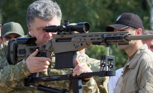 Експерт: Разрешавайки на гражданите да носят оръжие, Украйна няма да може да контролира неговото разпространение