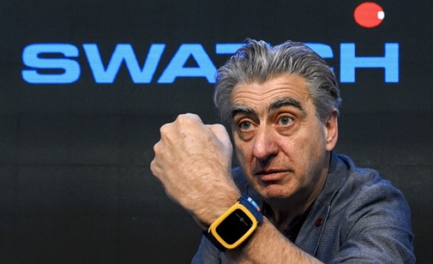 Swatch пуска „умния” си часовник през лятото 