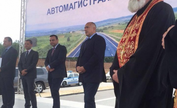 Московски: Полагаме максимални усилия да изградим конкурентна пътна и жп инфраструктура