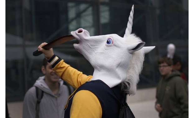 Новите ловни брошури на страната включват еднорог, саскуоч, медуза и нишесте