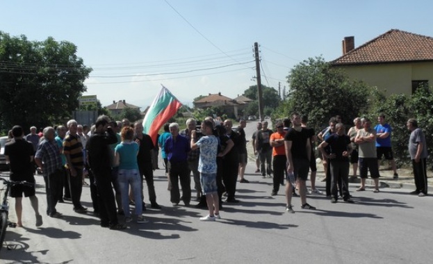 Падна ли Гърмен в жертва на задкулисни партийни договорки?