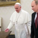 Путин пристига в Италия за срещи с папата, премиера и Берлускони