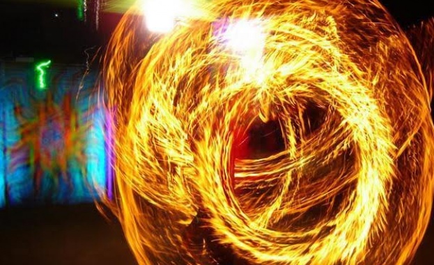 „F4” потапя Бургас в магията на огъня