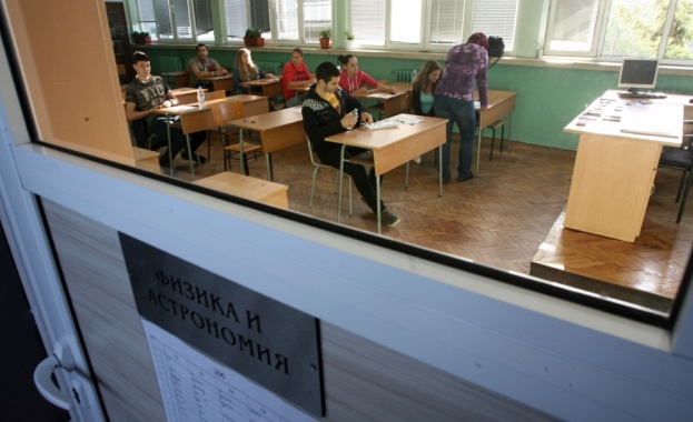 КТ „Подкрепа”: Недоверието към учителите е пагубно                                         