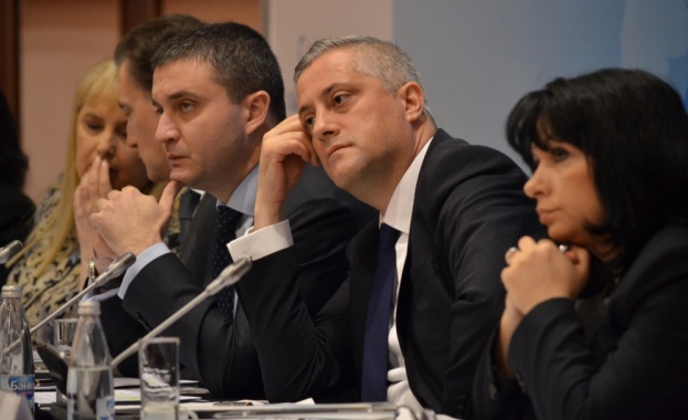 Вдигне ли се цената на тока, „Козлодуй” и „Марица Изток 2” се изключват от микса