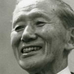 Децата се учат да се усмихват от родителите си