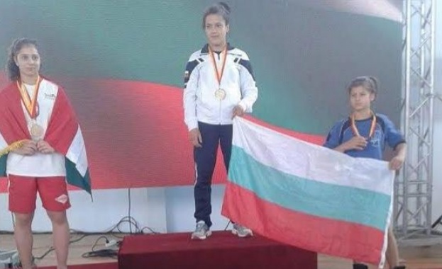 Спортният талант Марая Любенова с европейска титла по сумо