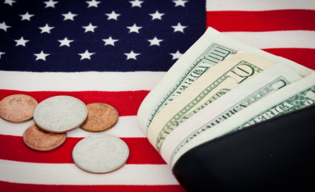 Money Morning: Със златото си Русия и Китай ще унищожат долара