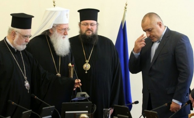 Лютви Местан: Вярвайте му, Бойко Борисов е вярващ човек 