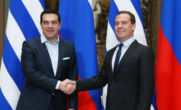 FT: САЩ са обезпокоени от нарастващото влияние на Русия над Гърция