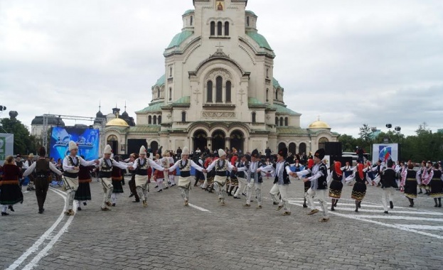 Берковица триумфира на финала на „Надиграй ме“