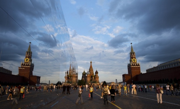 Русия хладнокръвно прие удължаването на западните санкции