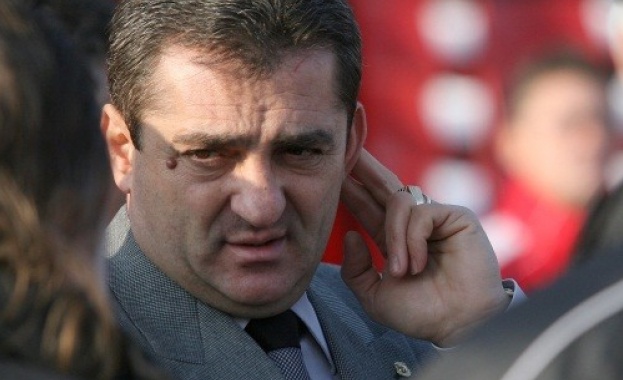 Гигов: Отказвам се от футбола