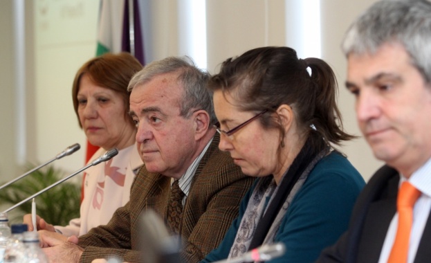 Една десета от оръжейната продукция на Германия се продава на Гърция