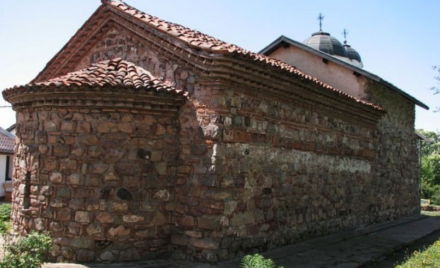 Манастирските потайности на българския Запад