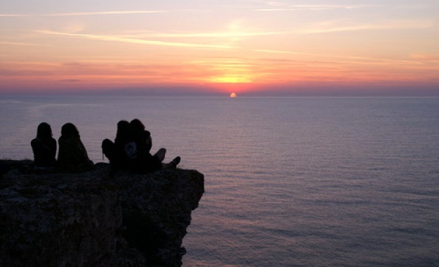 Търсех любовта на странни места, не остана камък, който да не преобърна...