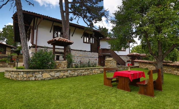 Все повече българи избират почивката на село