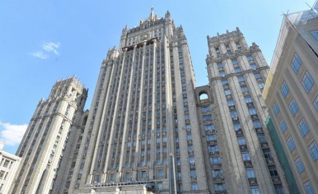 Лукашевич: Новите канадски санкции няма да останат без отговор