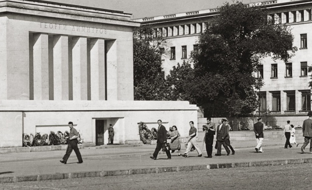 2 юли в годините назад 