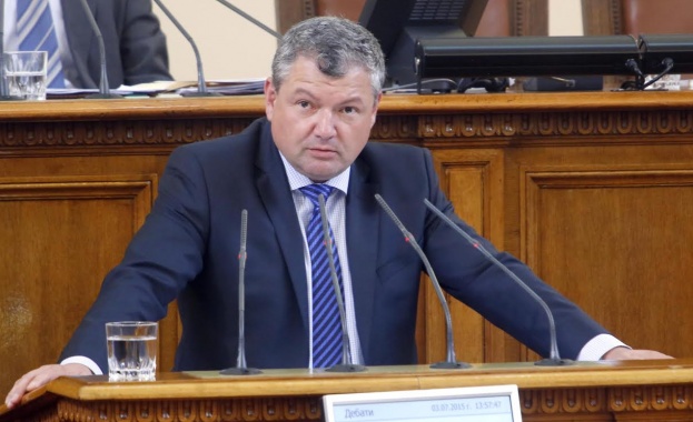 Горов към Лукарски: Бизнес форум съветва инвеститори да избягват работа с правителството ви