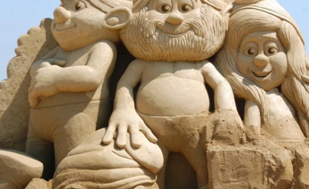 Започва осмото издание на Фестивала на пясъчните скулптури в Бургас