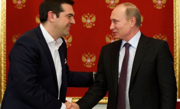 Анализатор: Гърция ще се сближи с Русия след излизането от еврозоната