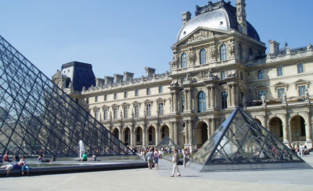 Над 10 000 души посетиха българския туристически фестивал в Париж