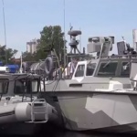 Правят военни лодки “Калашников”