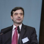 Манолов: Да направим заплатите европейски и след това всичко друго