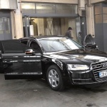 Когато арогантността е стандарт, всяко магаре може да впрегне 310 коня