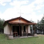 Жителите на Сопот възстановиха опожарения от вандали параклис