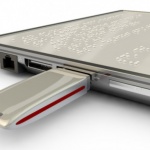 Българите, изработили таблета за незрящи Blitab, очакват патент 