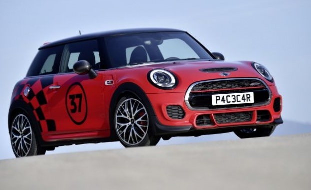MINI JCW: най-бързото, но вече не и най-бруталното
