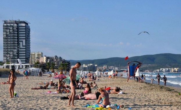 Румънски туристи замениха руснаците в "Слънчев бряг"