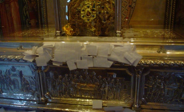 В Пловдивската епархия ще посрещнат част от мощите на св. Димитър Солунски