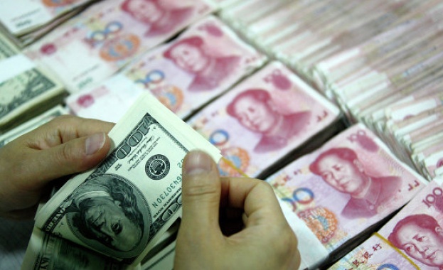 Рон Пол: Отказът на Русия и Китай от долара заплашва САЩ с финансов крах