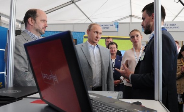 Путин обеща да зарадва конкурентите на Русия с военни разработки