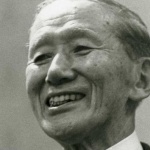 Децата се учат да се усмихват от родителите си 