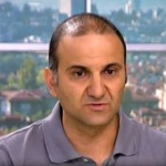 Дядо, да бягаме, ще ни убият