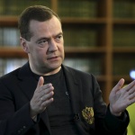 Д. Медведев: Въпросът за присъединяването на Крим към Русия е затворен