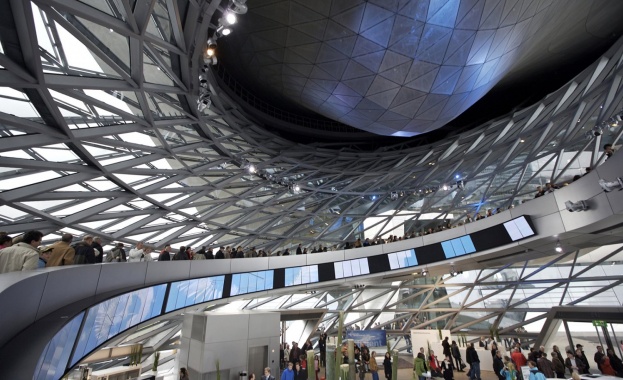 Арх. Хр. Генчев-син измисля фасадите на Zaha Hadid Architects