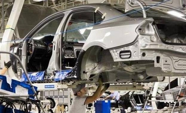 Автопроизводители откриват златна възможност в Иран