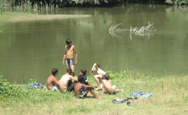 Плаж на брега на Марица в Пловдив - защо не