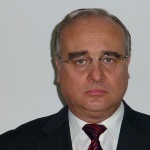 Пациентите също трябва да се борят, за да имат достъп до новите терапии за лечение на хепатит С